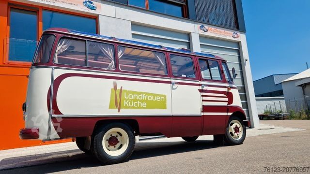 Kleinbus MERCEDES-BENZ Vorgänger Sprinter O 319 Samba mit Faltdach AC