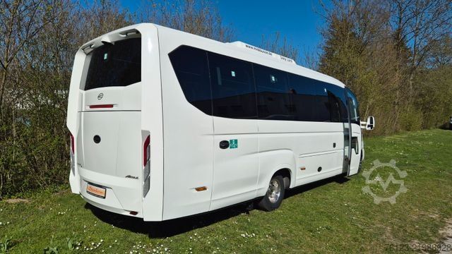 Minibus IVECO 2x Daily 70 Lagerfahrzrug Ferqui Sunrise 2,5 m B
