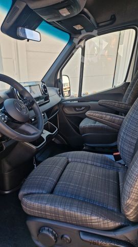 Minibus MERCEDES-BENZ Sprinter 315 Tourer 9 SS VIP Systemboden