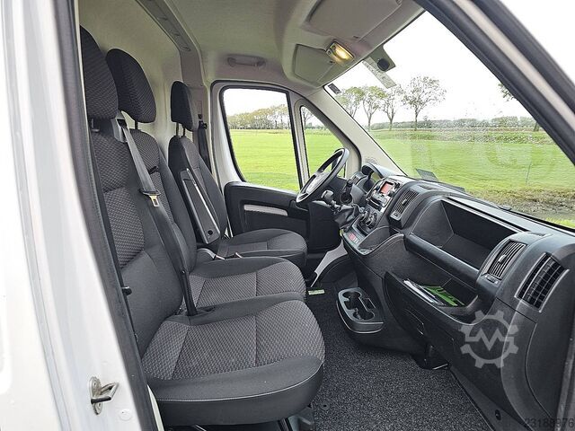 OPEL MOVANO 2.2 L2H2 Air Conditioning BPM Exempt 3 Seats Cruise Control Euro 6 120 HP! OPEL MOVANO 2.2 L2H2 Airco BPM Vrij 3 Zits Cruise Co...