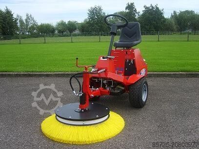 Четка  Motor veegmachine GS typhoon