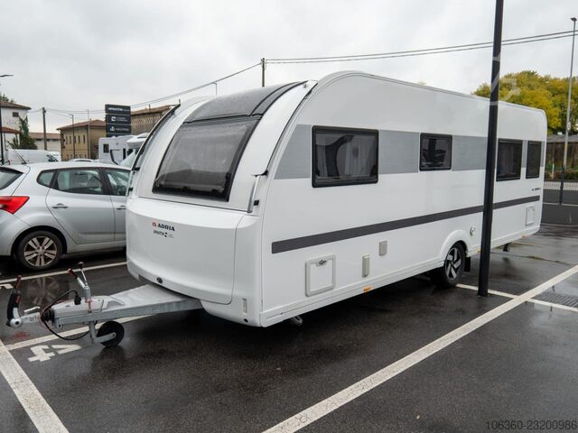 ADRIA ALPINA 613 UT USADA ADRIA ALPINA 613 UT