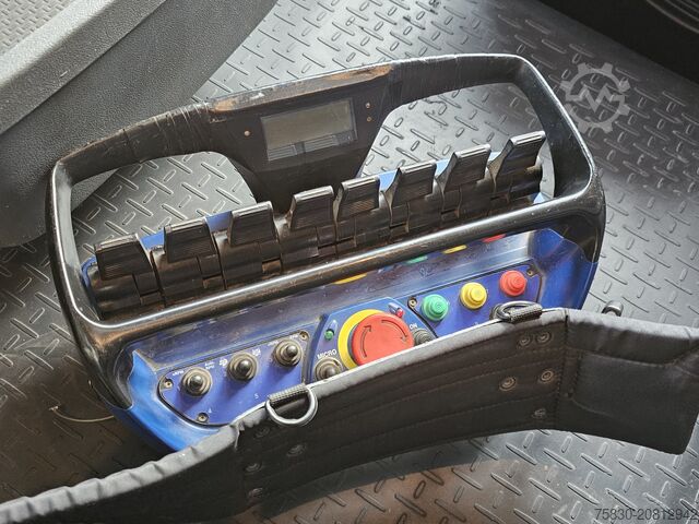 Ladepritsche Scania R480 8X2 / HMF 60 t/m + JIB / RETARDER