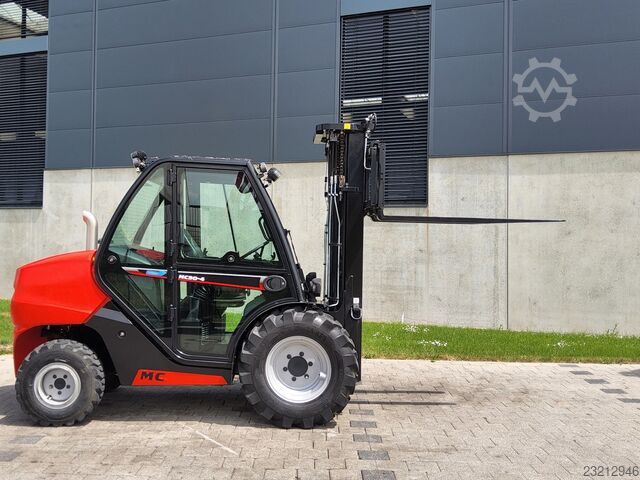 Carretilla elevadora todoterreno Manitou MC 30-4