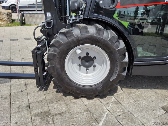 Carretilla elevadora todoterreno Manitou MC 30-4