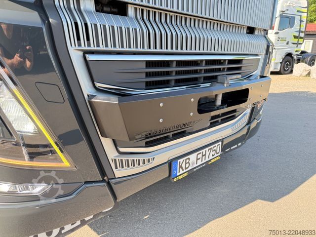 Schwerlast LKW/SZM VOLVO FH 750 6X2/4 in Voll- Ausstattung, Kipphydraulik