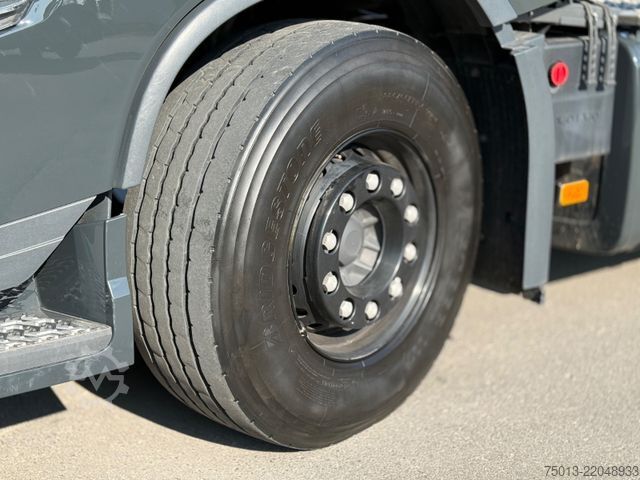 Schwerlast LKW/SZM VOLVO FH 750 6X2/4 in Voll- Ausstattung, Kipphydraulik