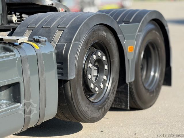 Schwerlast LKW/SZM VOLVO FH 750 6X2/4 in Voll- Ausstattung, Kipphydraulik