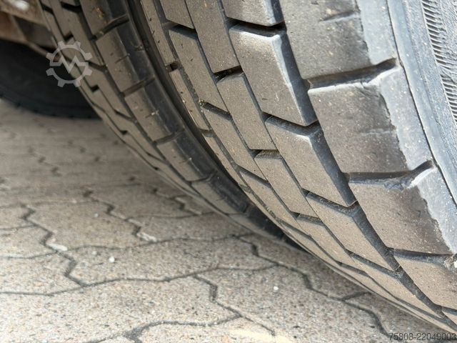 Kastes kravas automašīna MERCEDES-BENZ Atego 1524 Koffer 7,30m LBW ma TÜV 05/27