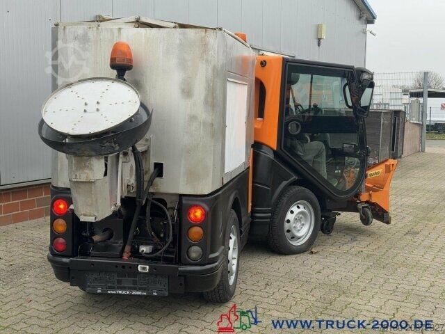 Kehrmaschine Multicar Nilfisk JungoJet3500 Winterdienst & Kehrmaschine