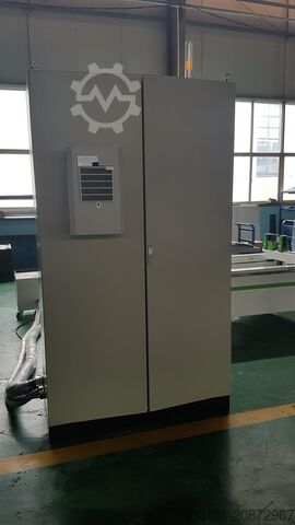 Universal-Bearbeitungszentrum Fenstek 4-axis CNC – Emerald F260 (2019)