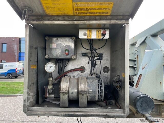 Containertransport LAG O-3-CC 90 20FT Tip/Kip Chassis / 24 Volt Engine...