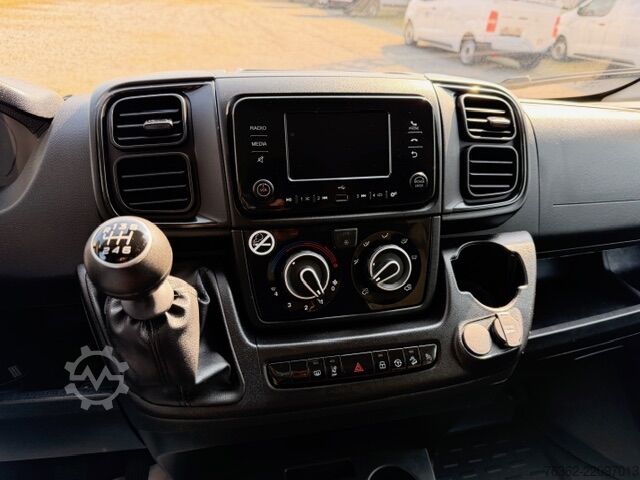 Furgoneta Fiat Ducato L4H2 180 LED Kamera Klima AHK
