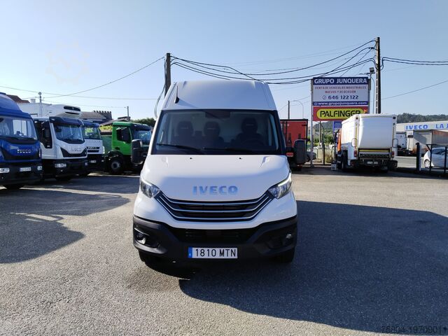 Furgoneta caja Iveco DAILY 35S18