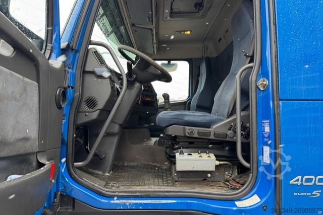 Camion benne à bras amovible VOLVO FH-400 8x4 Hyvalift AHK
