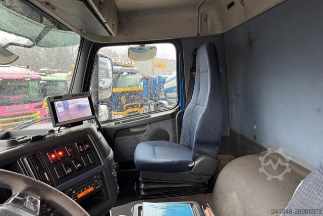 Camion benne à bras amovible VOLVO FH-400 8x4 Hyvalift AHK