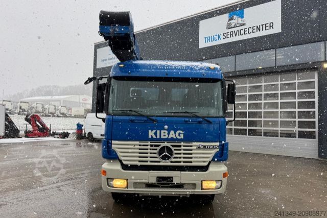 Camion malaxeur à béton MERCEDES-BENZ Actros 4148 V8 8x4 Mixer 9m3