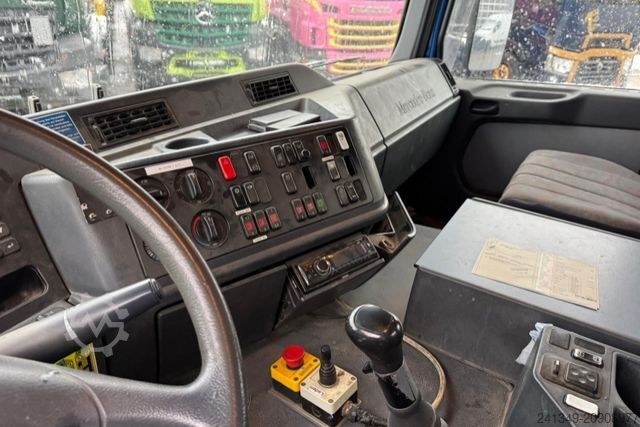Camion malaxeur à béton MERCEDES-BENZ Actros 4148 V8 8x4 Mixer 9m3