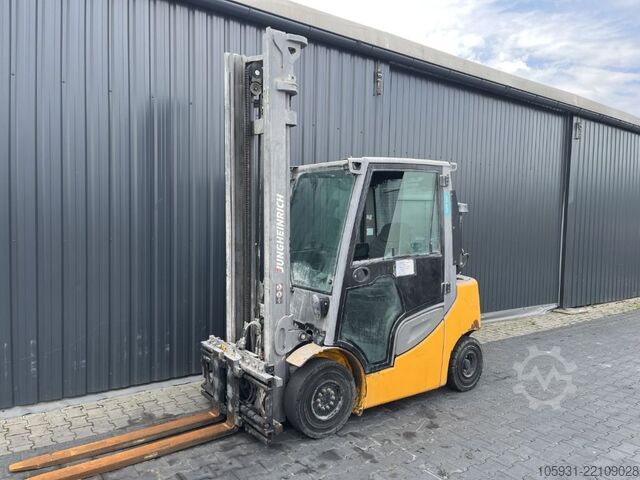 LPG Forklifts Jungheinrich TFG425s
