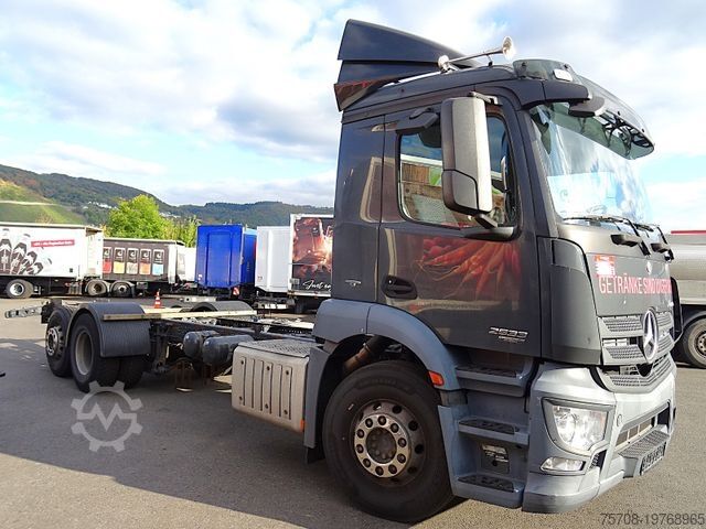 LKW-Fahrgestell MERCEDES-BENZ 2533 Antos*ml. FHS*vollluft*für 8,1 m Aufbauten
