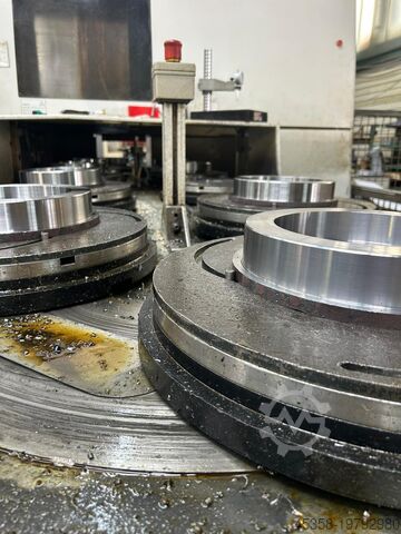 Centro de torneamento e fresagem CNC DMG CTV 400 V3