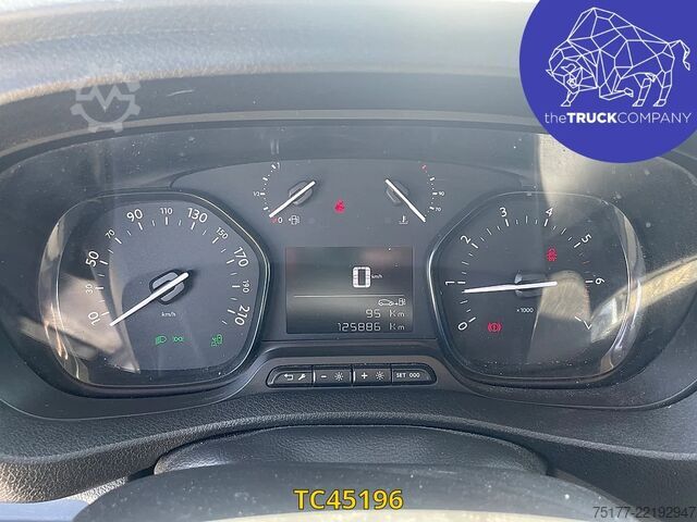 Panel van Peugeot Expert