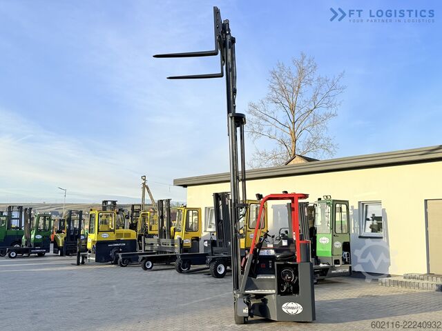 τετραπλής κατεύθυνσης περονοφόρο όχημα Combilift C3000CB GAS TRIPLEX 4900 FREE-LIFT