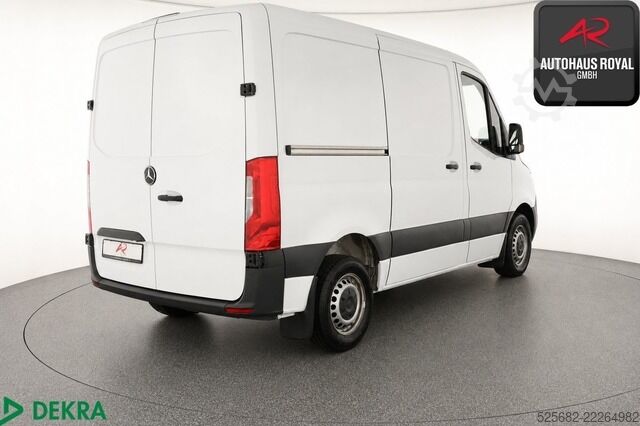 প্যানেল ভ্যান mercedes-benz Sprinter 215 CDI KASTEN SCHWINGSITZ,LEDER,KAMERA