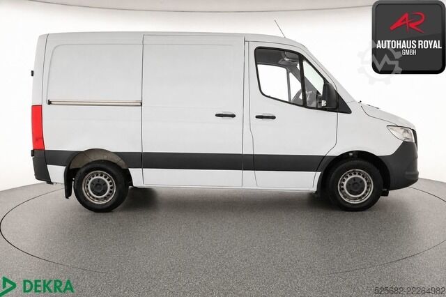 প্যানেল ভ্যান mercedes-benz Sprinter 215 CDI KASTEN SCHWINGSITZ,LEDER,KAMERA