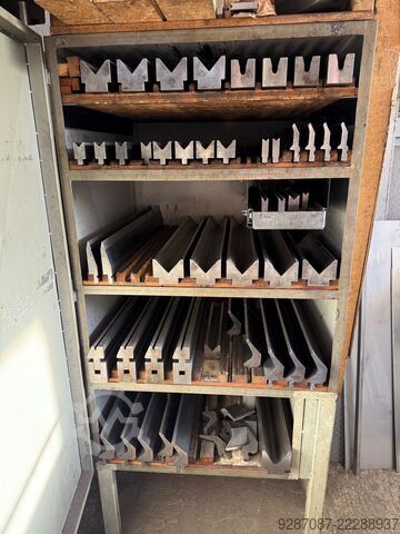 Abkant pres HFE220-3 Amada HFE220-3