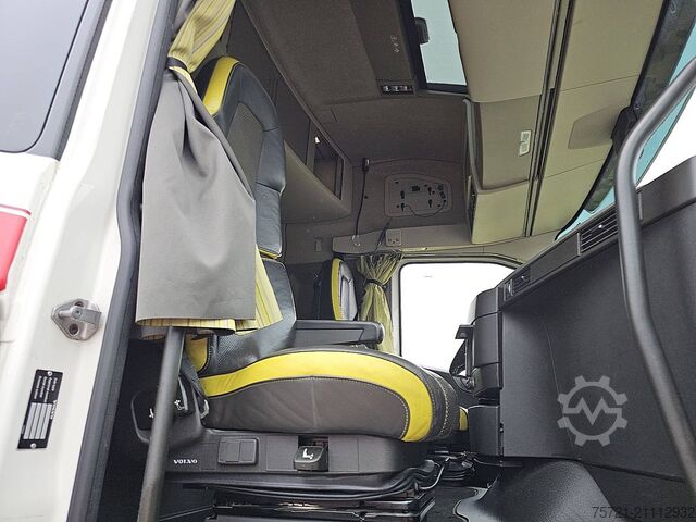 Chasis con cabina VOLVO FH 16.750 6X2 RETARDER WB 430