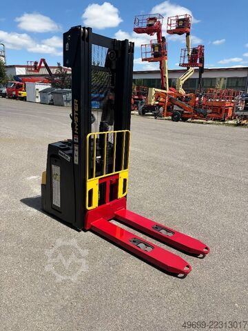 περονοφόρο ανυψωτικό Hyster S1.2 Hochhubwagen