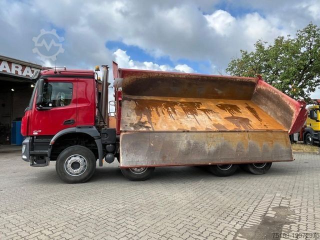 Tipvogn MERCEDES-BENZ Arocs 4143 8x4 4-Achs Kipper Meiller Bordmatik