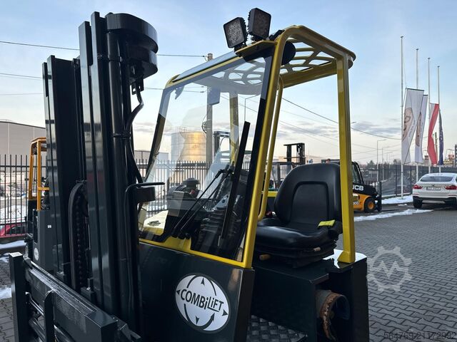 4-way forklift Combilift CB3000/LPG /2015 year/ Perfect condition