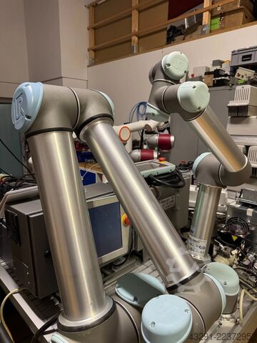  Cobot UR10 CB3.1