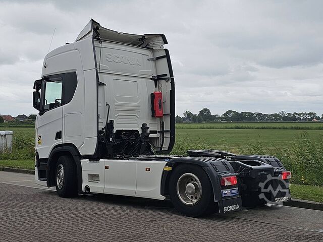 Standar-SZM SCANIA R450