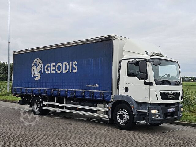 Klizna cerada M.A.N. 18.340 TGM 3.000 KG TAILLIFT
