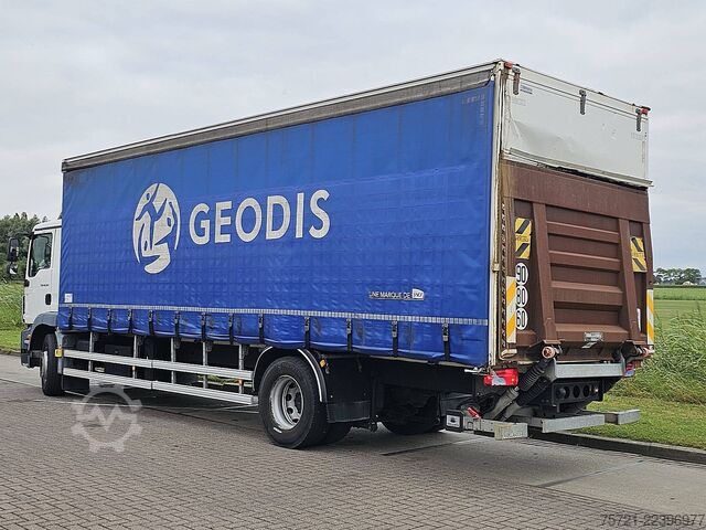 Klizna cerada M.A.N. 18.340 TGM 3.000 KG TAILLIFT