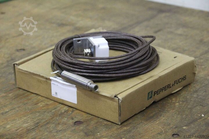 เซนเซอร์อิน Pepperl+Fuchs NCN25-F35-A2-250-15M-V1