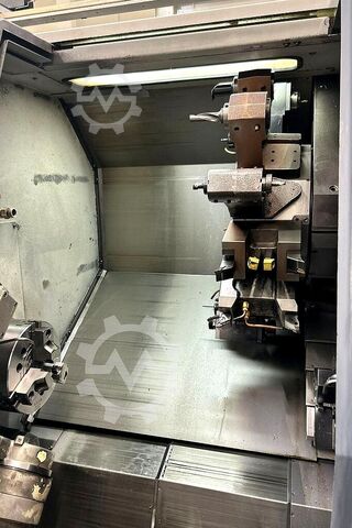 Centre d’usinage CNC de tournage et fraisage MAZAK SQT 200 MS