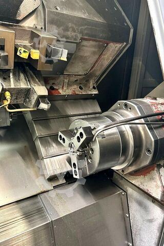 Centre d’usinage CNC de tournage et fraisage MAZAK SQT 200 MS