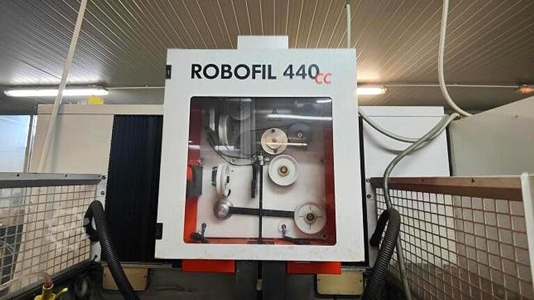 Drahterodiermaschine CHARMILLES ROBOFIL 440 CC