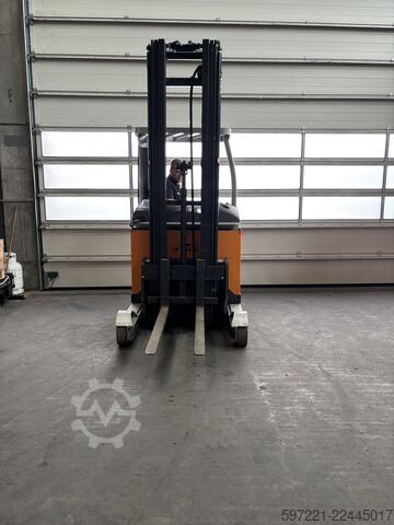  Still FM-X12