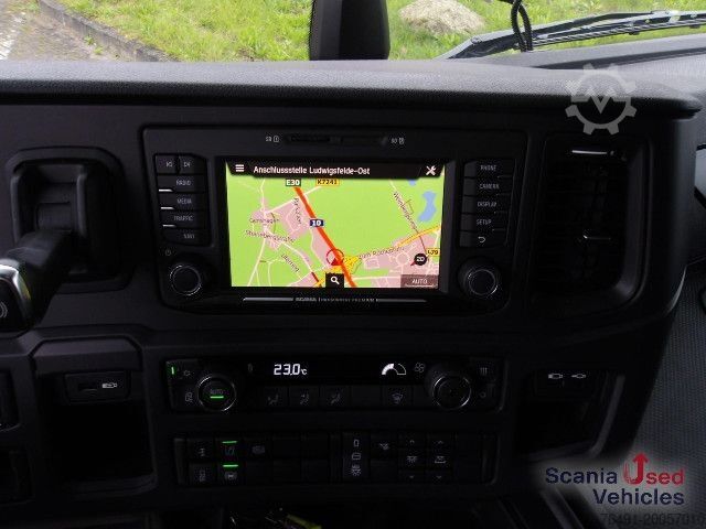 Trattore stradale standard Scania R 460 A4x2NA / Navi / LED