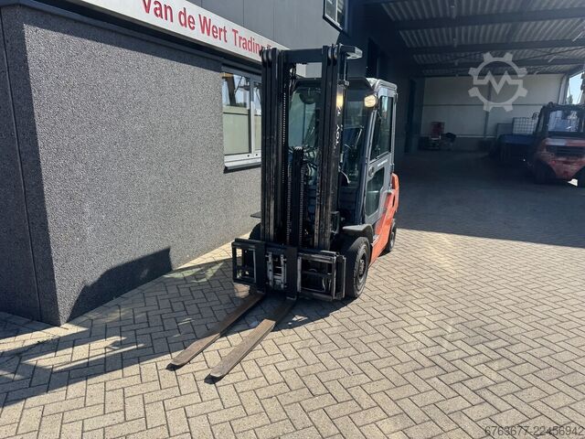  TOYOTA 02-8FDF25 Triplo 500 Freelift / Sideshift / Vorkversteller Diesel 2014
