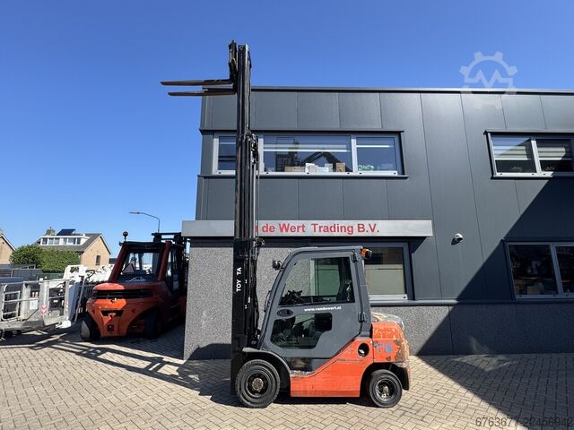  TOYOTA 02-8FDF25 Triplo 500 Freelift / Sideshift / Vorkversteller Diesel 2014