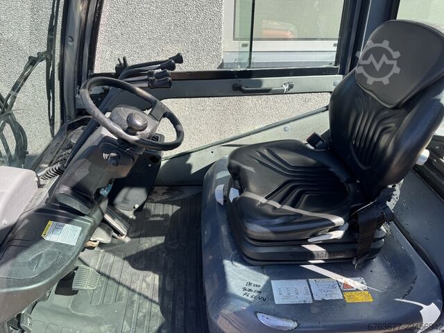  TOYOTA 02-8FDF25 Triplo 500 Freelift / Sideshift / Vorkversteller Diesel 2014