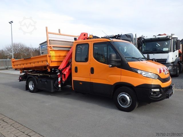 Three-way tipper van IVECO 70 C 18 DoKa/Kipper/Palfinger Kran/Greifer/2xAHK
