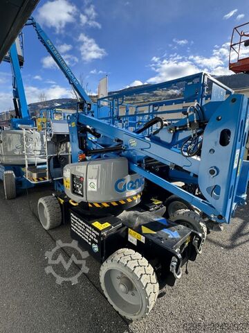 Platformă telescopică articulată Genie Z 33/18