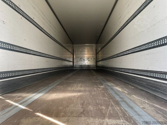 Box body Kögel SKH24 2T d'Hollandia Lift / Lift-Axle / NL Trai...